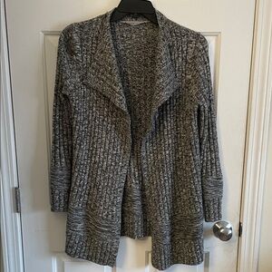 Athleta black and white open cardigan sweater